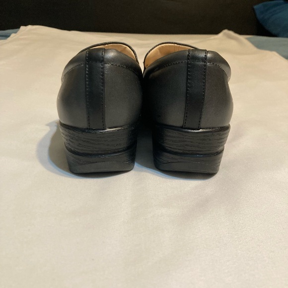 Anuschka Leather Clog - Cleopatras Leopard - Size 7 - Picture 3 of 9